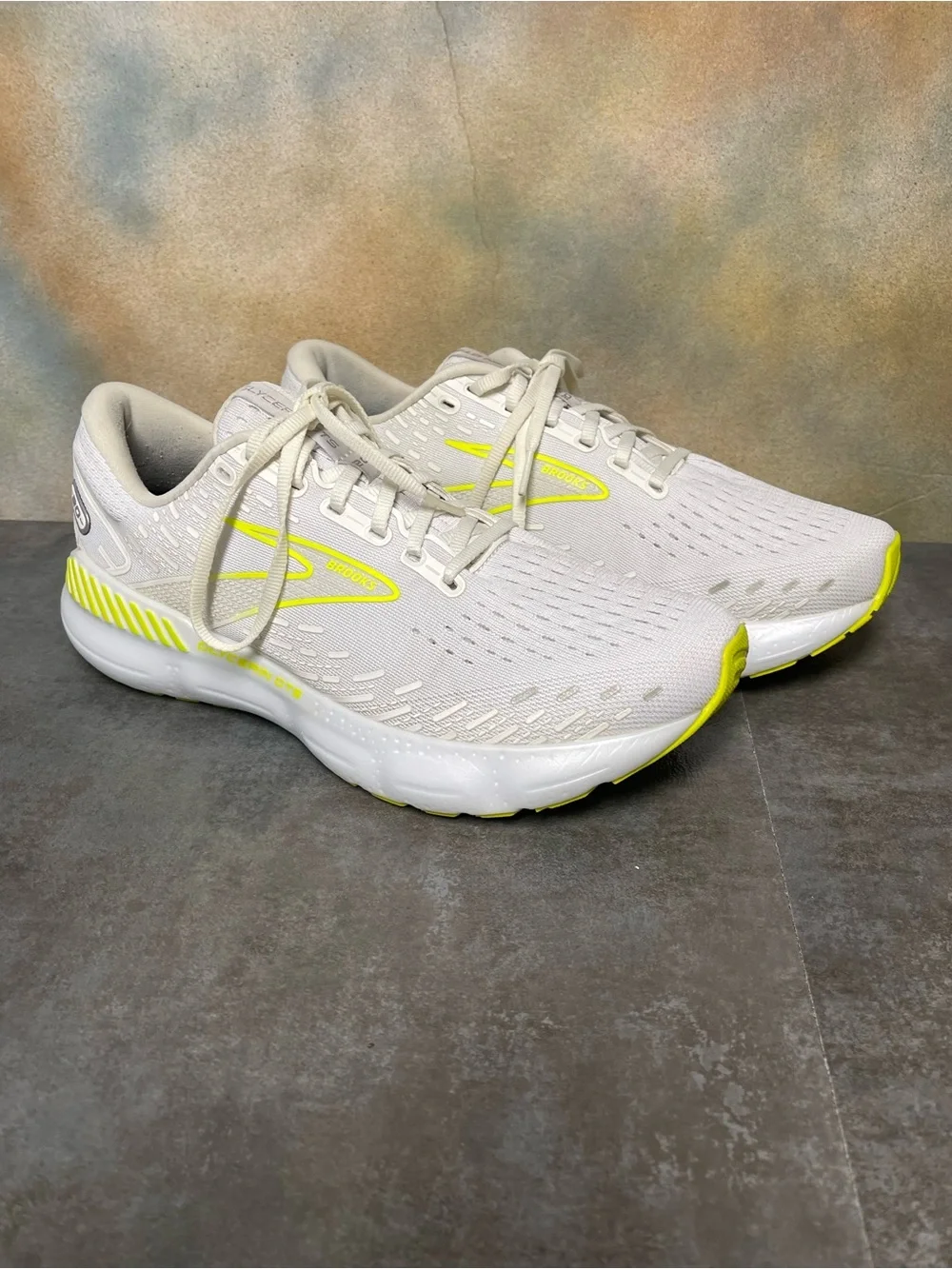 Brooks Glycerin 20 Men's White/Nightlife Running Shoes Size 9.5D